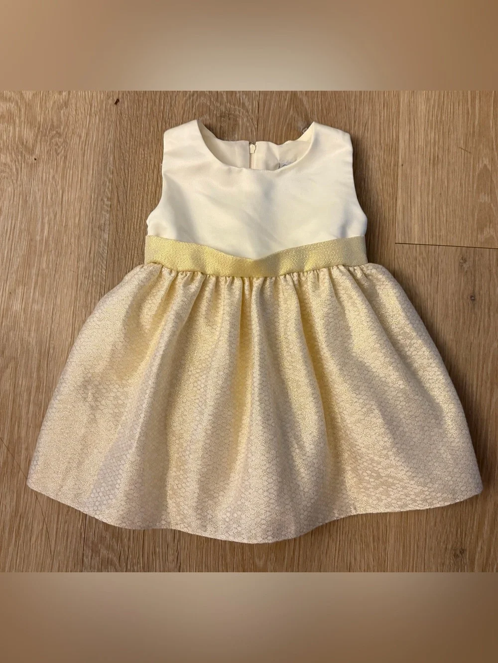 Mia Julianna Girl's Size 18 Months Gold & Cream Textured Party Dress